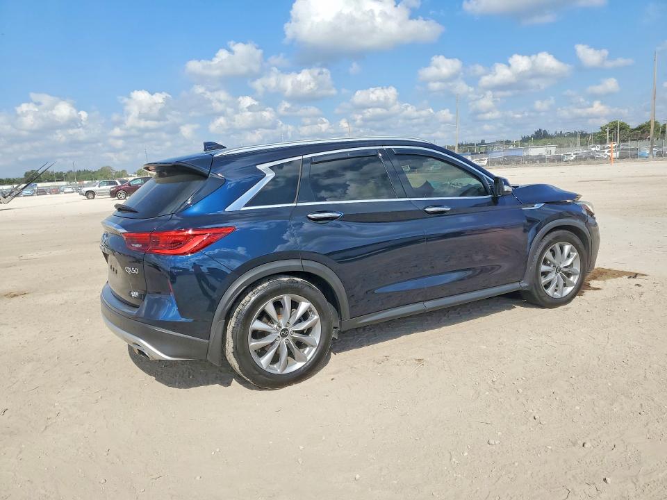 47549046 :رقم المزاد ، 3PCAJ5M15LF105219 vin ، 2020 Infiniti Qx50 مزاد بيع