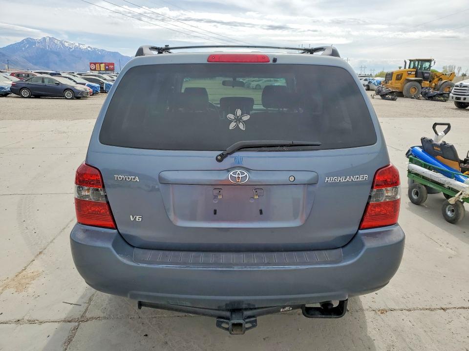 48166326 :رقم المزاد ، JTEGP21A260094335 vin ، 2006 Toyota Highlander مزاد بيع
