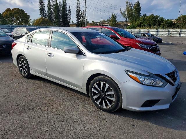 Продаж на аукціоні авто 2018 Nissan Altima, vin: 1N4AL3AP6JC234965, номер лоту: 46733916