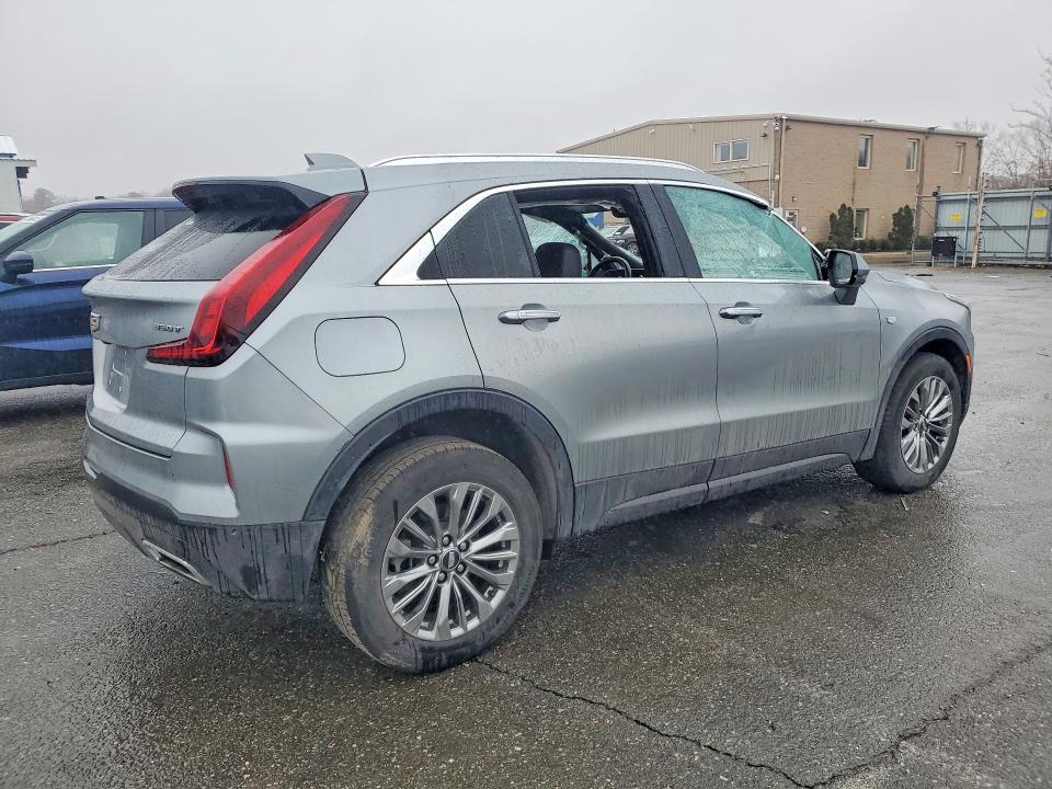 78181405 :رقم المزاد ، 1GYFZDR48RF136880 vin ، 2024 Cadillac Xt4 مزاد بيع
