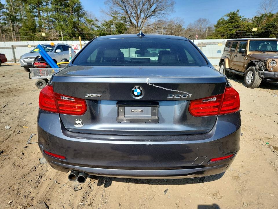 2014 Bmw 328 მანქანა იყიდება აუქციონზე, vin: WBA3B5C51EP652732, აუქციონის ნომერი: 49736146