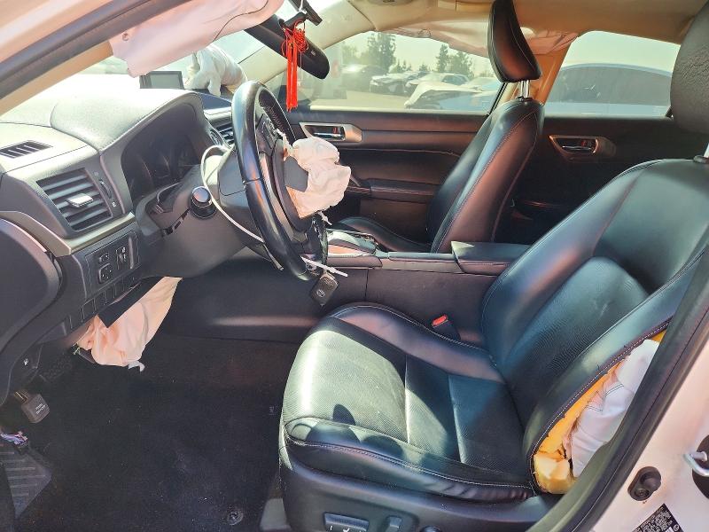 47832976 :رقم المزاد ، JTHKD5BH9H2292131 vin ، 2017 Lexus Ct 200h مزاد بيع