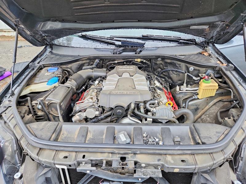 79478095 :رقم المزاد ، WA1LGAFE9FD012063 vin ، 2015 Audi Q7 مزاد بيع