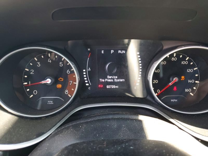 79735275 :رقم المزاد ، 3C4NJDBB8JT190806 vin ، 2018 Jeep Compass مزاد بيع