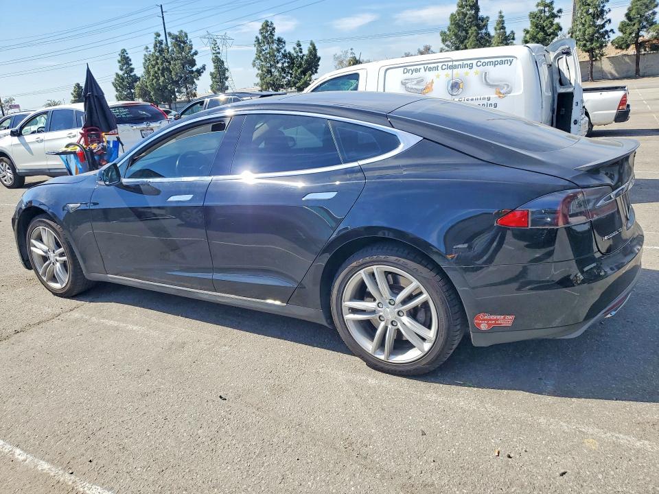 Продажа на аукционе авто 2013 Tesla Model S, vin: 5YJSA1CP8DFP11764, номер лота: 79683835