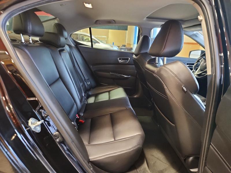 Продажа на аукционе авто 2018 Acura Tlx, vin: 19UUB1F31JA008043, номер лота: 79883325