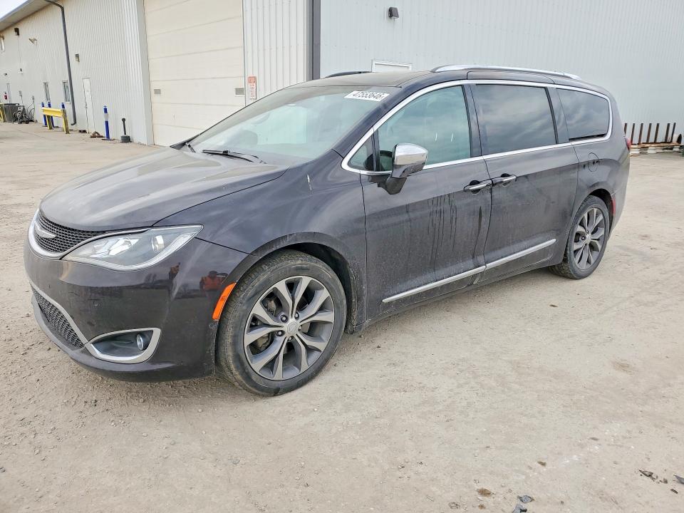 Продажа на аукционе авто 2017 Chrysler Pacifica, vin: 2C4RC1GG3HR656590, номер лота: 47553646