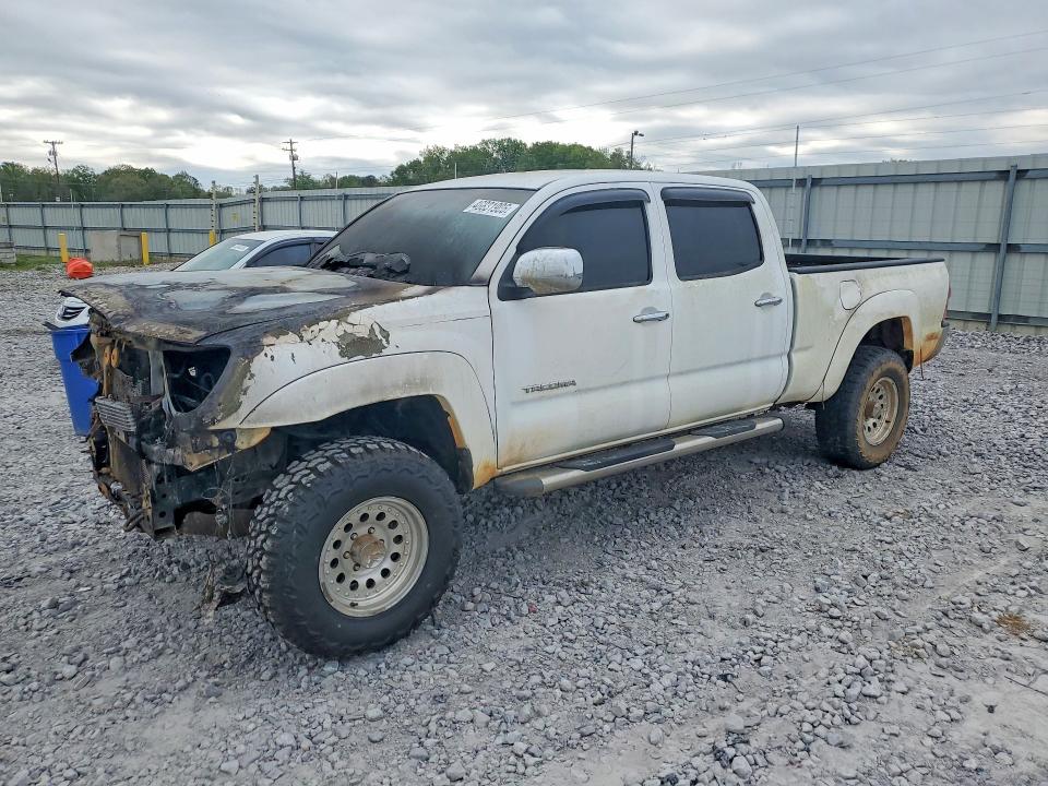 2005 Toyota Tacoma მანქანა იყიდება აუქციონზე, vin: 5TEMU52N15Z006117, აუქციონის ნომერი: 46831906
