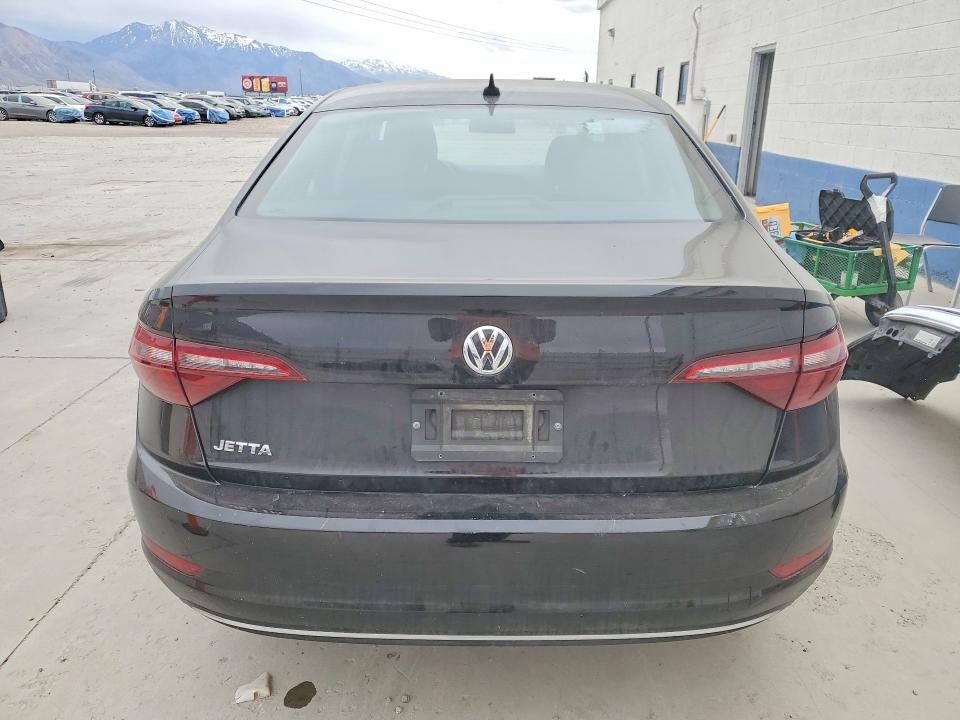 47787386 :رقم المزاد ، 3VWN57BU9LM024439 vin ، 2020 Volkswagen Jetta مزاد بيع