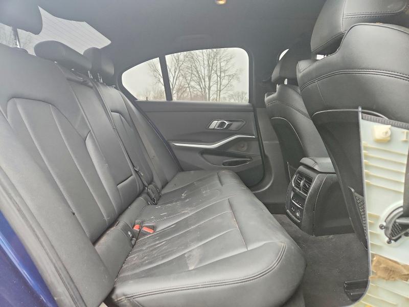 42052176 :رقم المزاد ، WBA5R7C50KFH32608 vin ، 2019 Bmw 330xi مزاد بيع