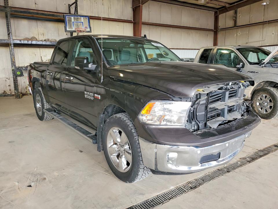 46993516 :رقم المزاد ، 3C6RR7LT5HG787974 vin ، 2017 Ram 1500 مزاد بيع