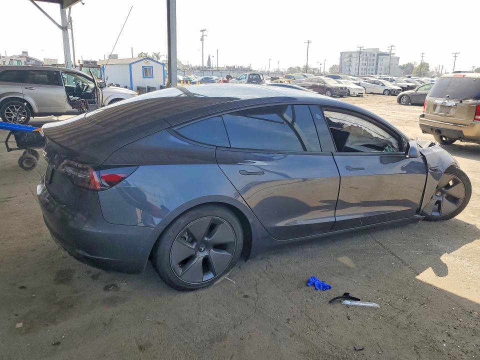 2023 Tesla Model 3 მანქანა იყიდება აუქციონზე, vin: 5YJ3E1EA7PF599402, აუქციონის ნომერი: 47995756