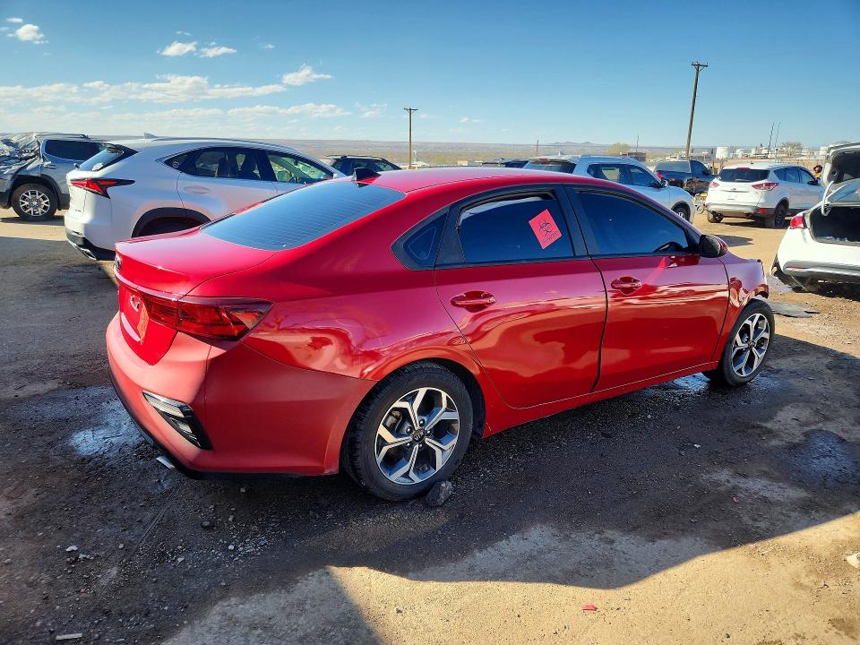 45487676 :رقم المزاد ، 3KPF24AD3LE260790 vin ، 2020 Kia Forte مزاد بيع