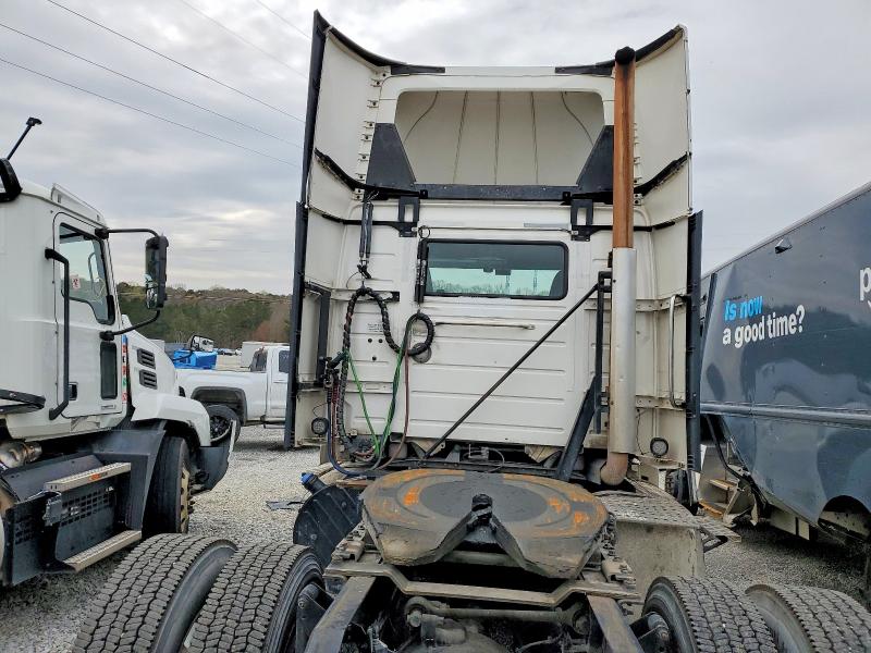 Продажа на аукционе авто 2017 Volvo Vnl, vin: 4V4N39TG5HN987983, номер лота: 46195946
