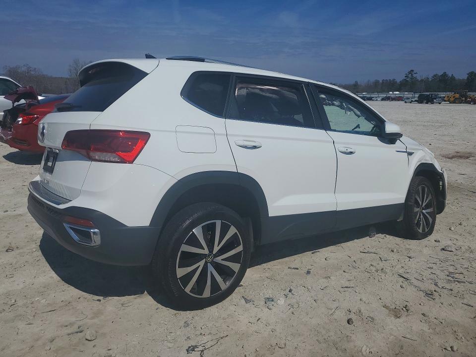 2024 Volkswagen Taos მანქანა იყიდება აუქციონზე, vin: 3VVSX7B26RM076247, აუქციონის ნომერი: 79812935