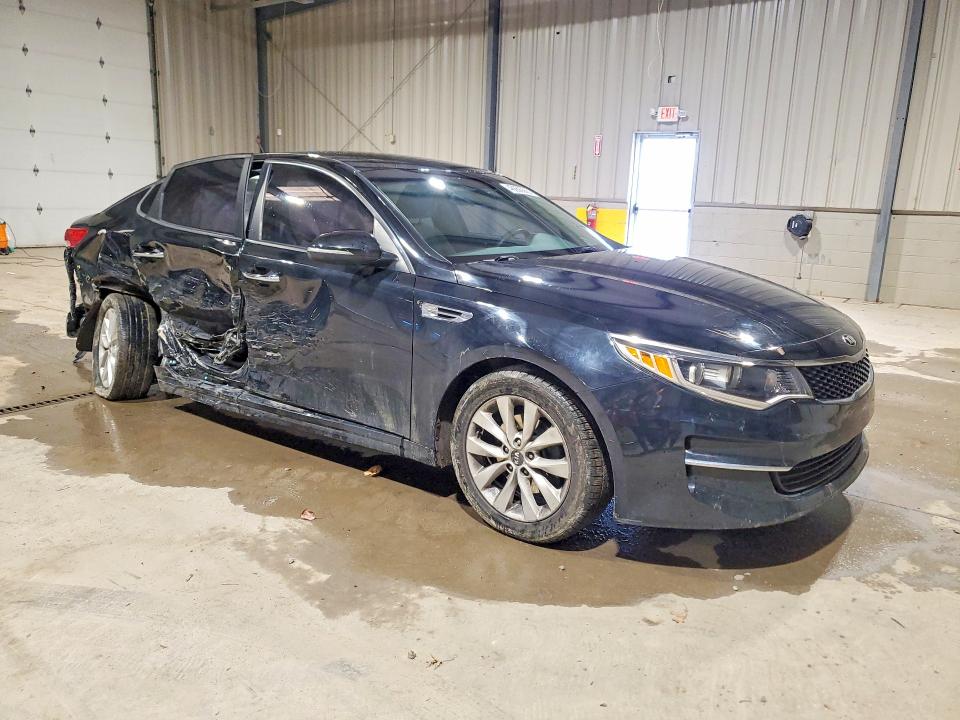 2018 Kia Optima მანქანა იყიდება აუქციონზე, vin: 5XXGT4L3XJG262563, აუქციონის ნომერი: 46656366