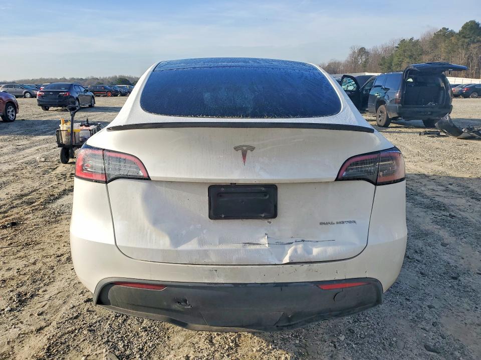 Продажа на аукционе авто 2023 Tesla Model Y, vin: 7SAYGDEE9PA047940, номер лота: 45662046