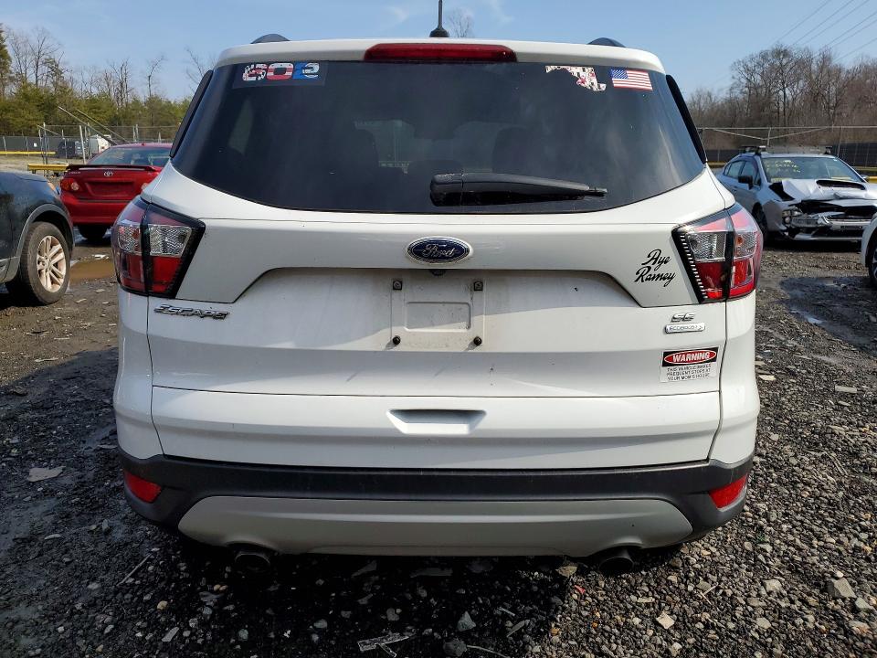 Продажа на аукционе авто 2018 Ford Escape, vin: 1FMCU0GD6JUA75995, номер лота: 41745466