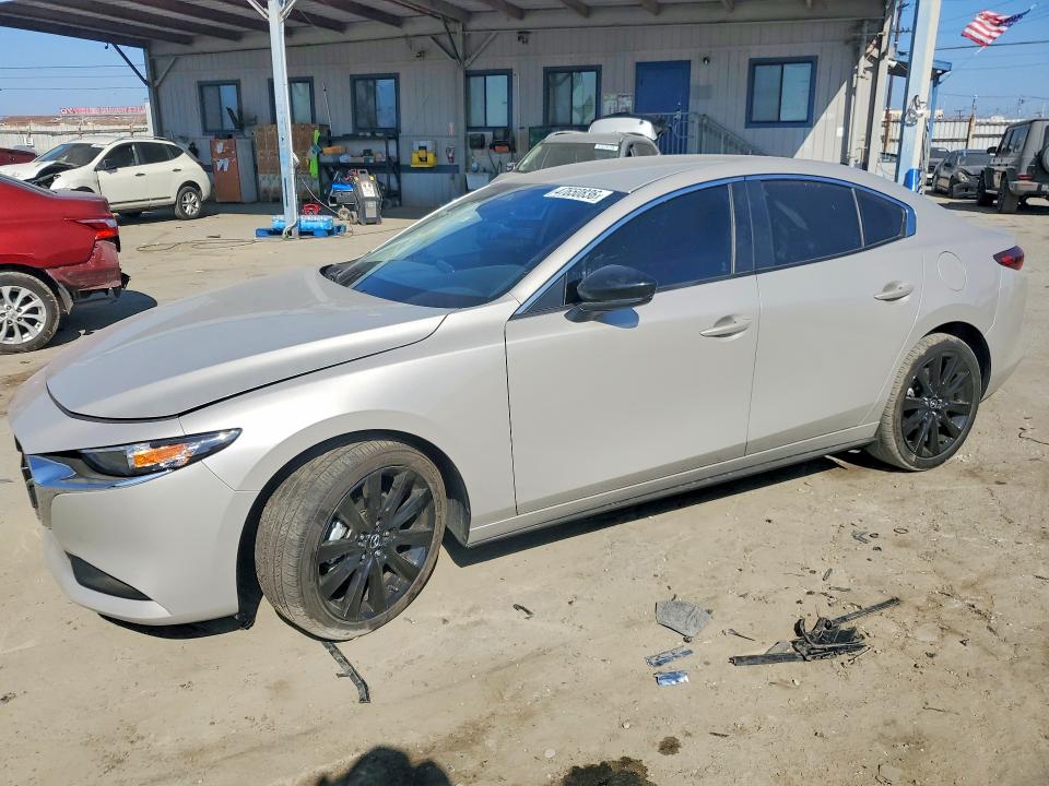 Продажа на аукционе авто 2025 Mazda 3, vin: JM1BPABM0S1769010, номер лота: 47650836