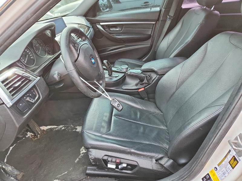 2017 Bmw 330 მანქანა იყიდება აუქციონზე, vin: WBA8D9G53HNU59080, აუქციონის ნომერი: 45965806