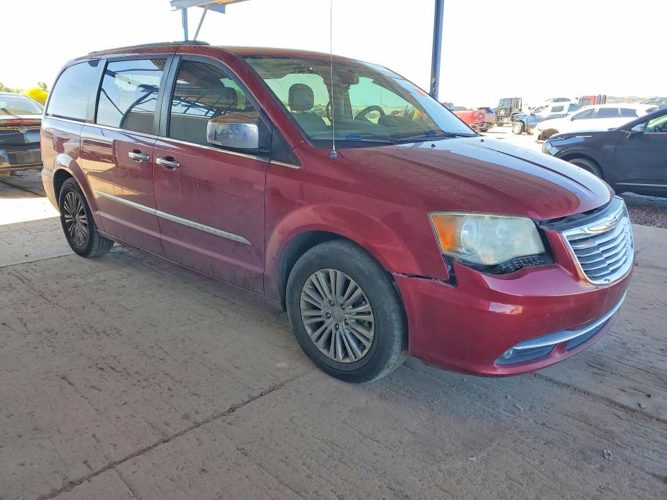45829046 :رقم المزاد ، 2C4RC1CG9FR520659 vin ، 2015 Chrysler Town & Country مزاد بيع