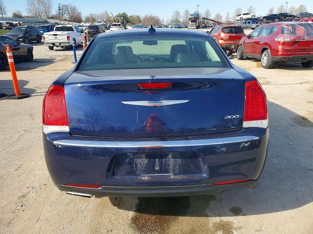 46818866 :رقم المزاد ، 2C3CCAAGXHH603670 vin ، 2017 Chrysler 300 مزاد بيع