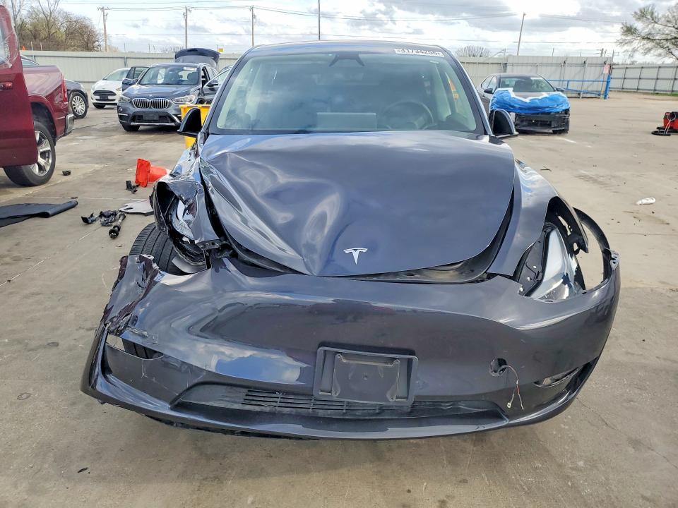 41734256 :رقم المزاد ، 7SAYGDEE1RA267950 vin ، 2024 Tesla Model Y مزاد بيع