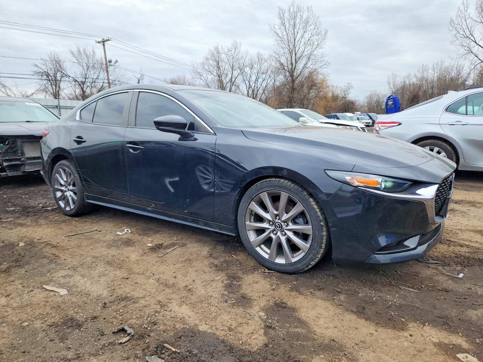 46169926 :رقم المزاد ، JM1BPBAM1K1132702 vin ، 2019 Mazda 3 مزاد بيع