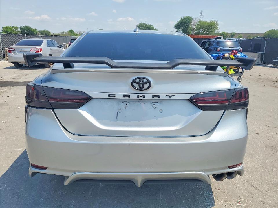 2020 Toyota Camry მანქანა იყიდება აუქციონზე, vin: 4T1G11AK1LU922366, აუქციონის ნომერი: 47171926