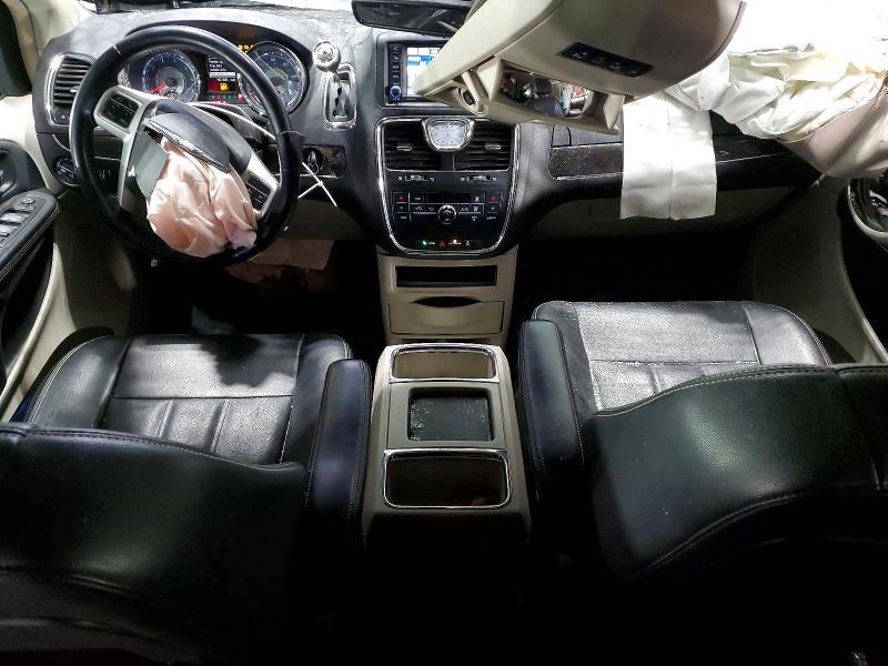 46620796 :رقم المزاد ، 2C4RC1BGXGR297163 vin ، 2016 Chrysler Town & Country مزاد بيع