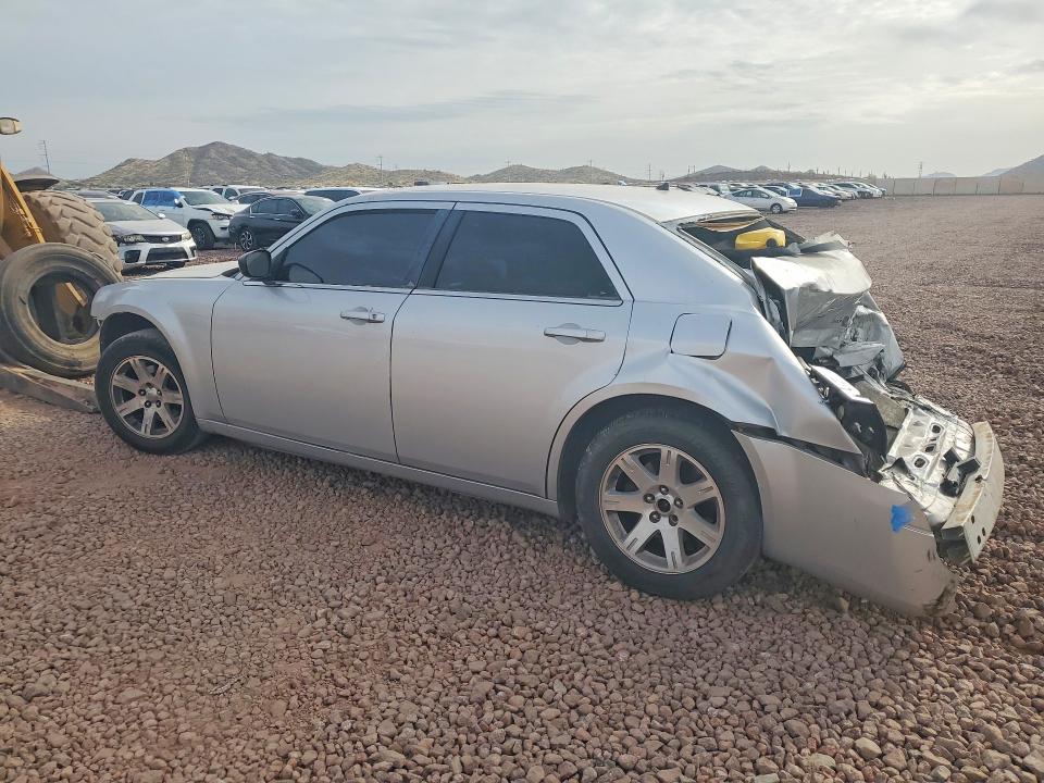 Продаж на аукціоні авто 2008 Chrysler 300, vin: 2C3KA43R88H230758, номер лоту: 47930206