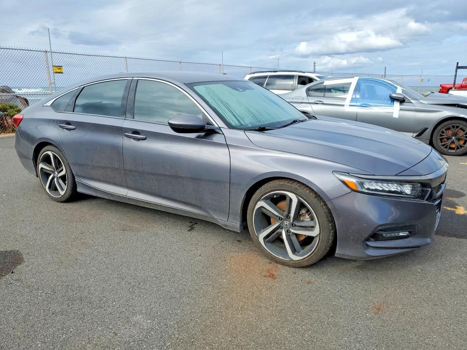 Продажа на аукционе авто 2019 Honda Accord, vin: 1HGCV1F38KA135697, номер лота: 47639036