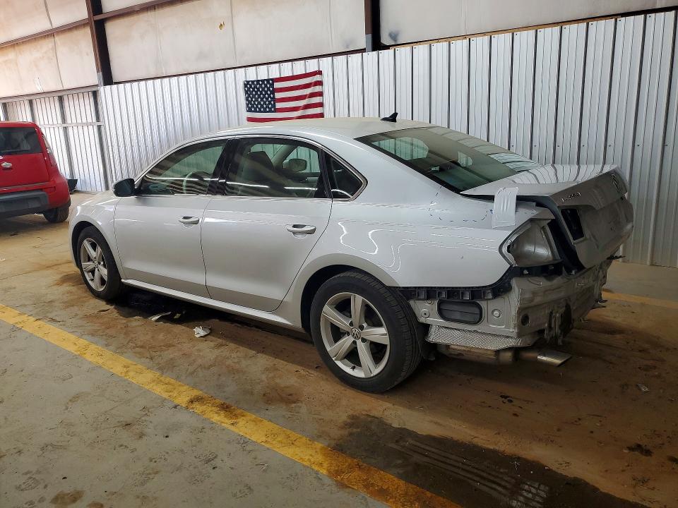 46977286 :رقم المزاد ، 1VWBP7A38DC013389 vin ، 2013 Volkswagen Passat مزاد بيع