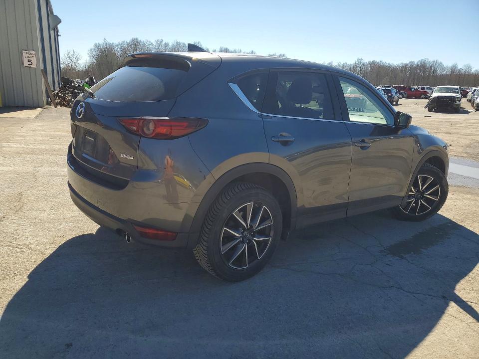 45593936 :رقم المزاد ، JM3KFBDM6J0450339 vin ، 2018 Mazda Cx-5 مزاد بيع
