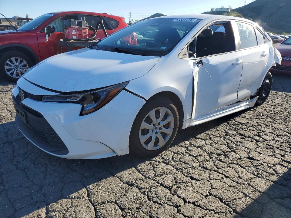 41721166 :رقم المزاد ، 5YFB4MDE8PP045701 vin ، 2023 Toyota Corolla مزاد بيع