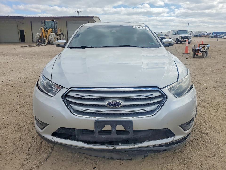 2015 Ford Taurus მანქანა იყიდება აუქციონზე, vin: 1FAHP2J86FG166575, აუქციონის ნომერი: 79127315