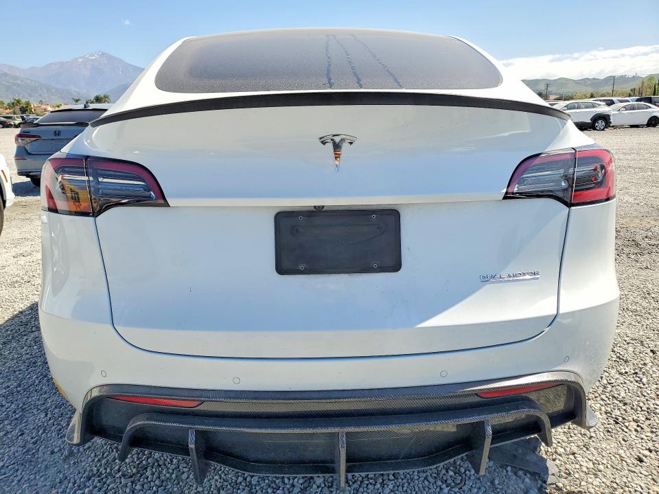 2022 Tesla Model Y მანქანა იყიდება აუქციონზე, vin: 7SAYGDEFXNF489005, აუქციონის ნომერი: 41816026