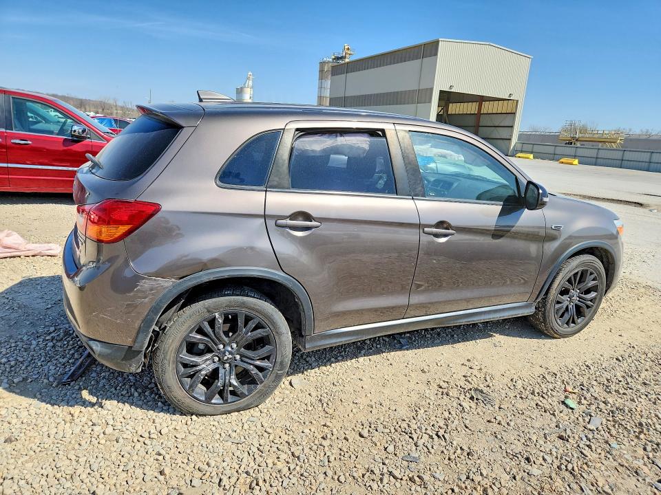 Продаж на аукціоні авто 2017 Mitsubishi Outlander Sport, vin: JA4AP3AU2HZ070538, номер лоту: 47888386