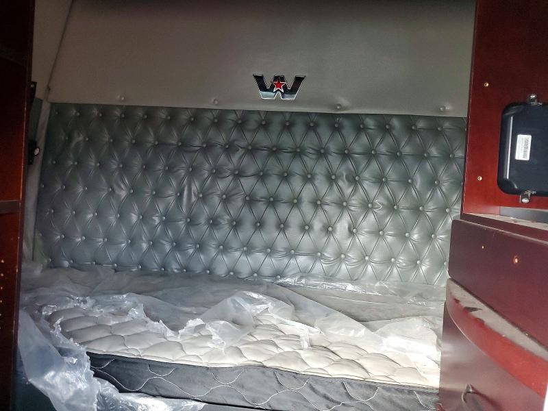 45556846 :رقم المزاد ، 5KJJBHDV5HLJG9474 vin ، 2017 Western Star/auto Car 5700 مزاد بيع