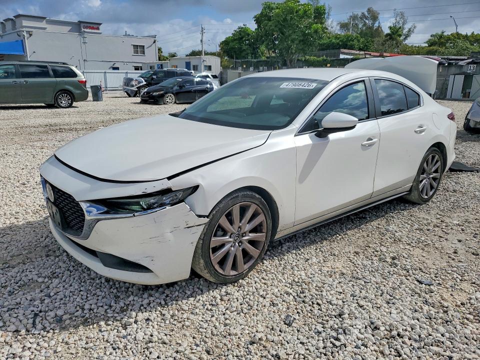 Auction sale of the 2020 Mazda 3, vin: 3MZBPACL0LM124915, lot number: 47908426