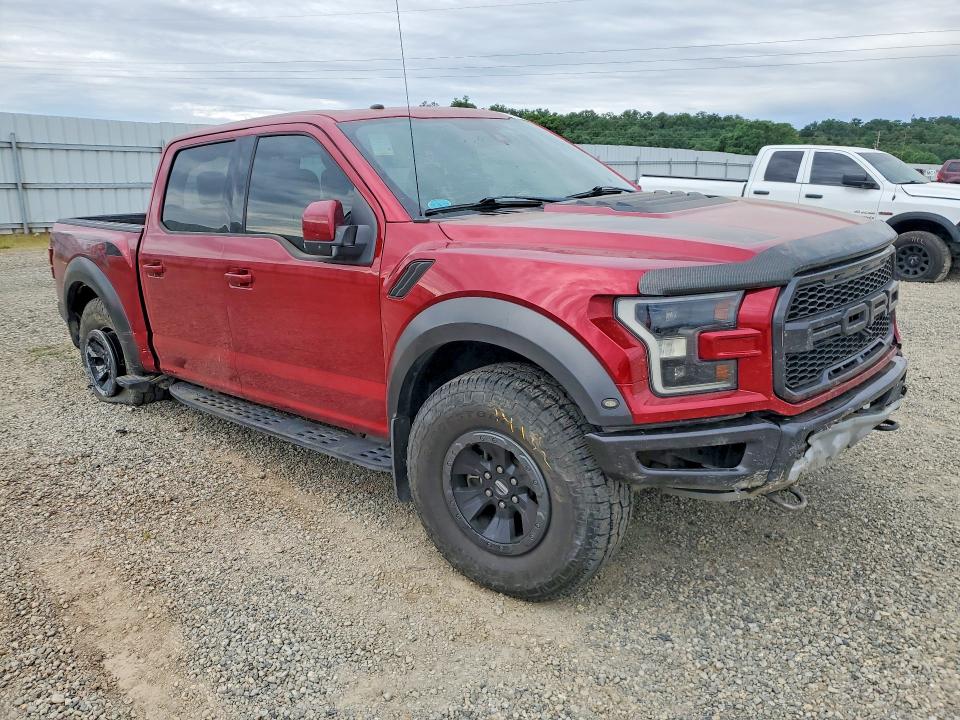 47957556 :رقم المزاد ، 1FTFW1RG1HFC03213 vin ، 2017 Ford F150 مزاد بيع