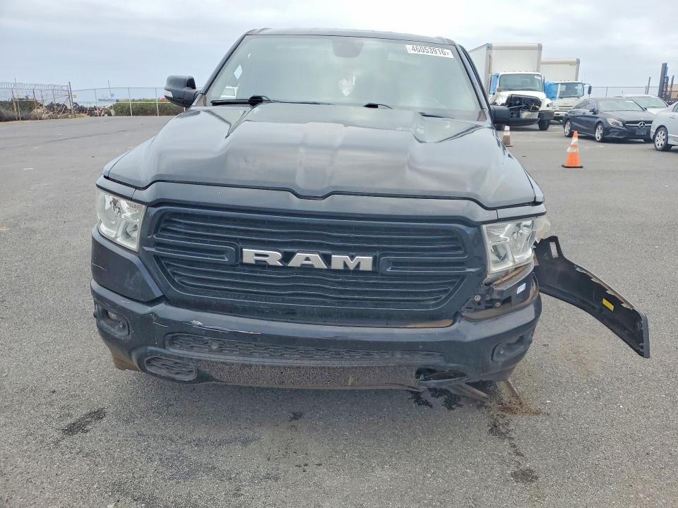 46053916 :رقم المزاد ، 1C6RREFG9KN740657 vin ، 2019 Ram 1500 مزاد بيع