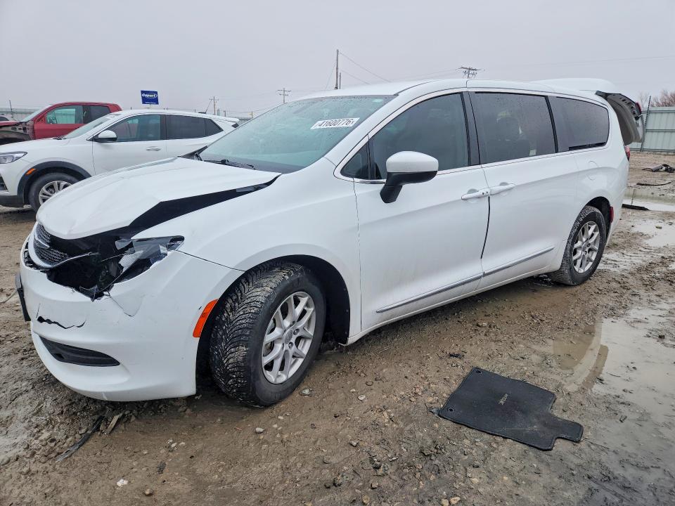 2017 Chrysler Pacifica მანქანა იყიდება აუქციონზე, vin: 2C4RC1CG3HR531580, აუქციონის ნომერი: 41600776