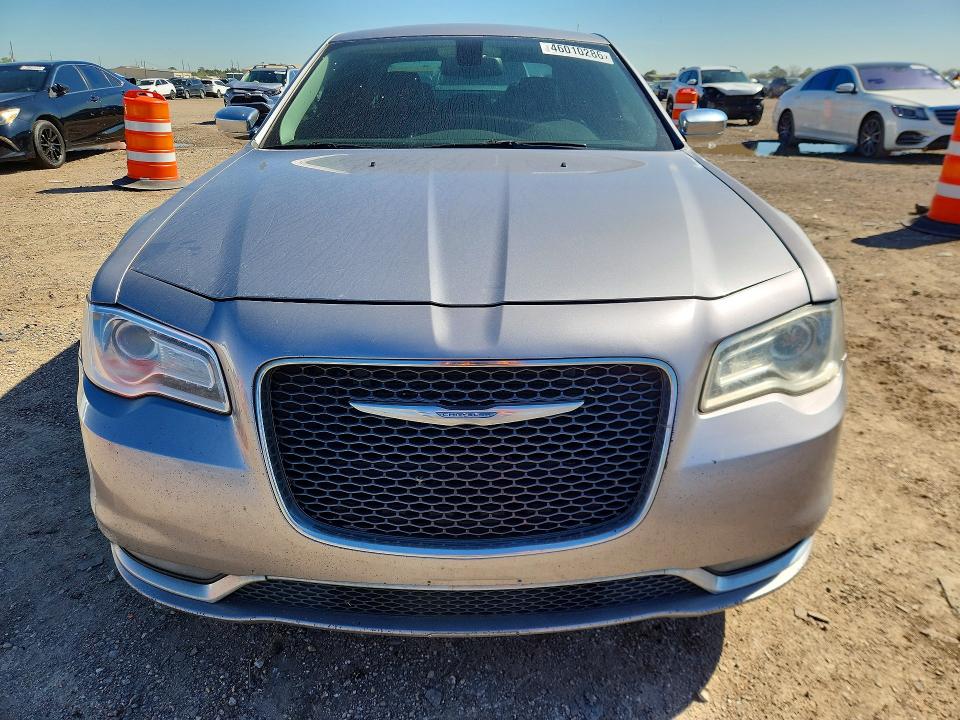 Продажа на аукционе авто 2016 Chrysler 300c, vin: 2C3CCAEG2GH123633, номер лота: 46010286