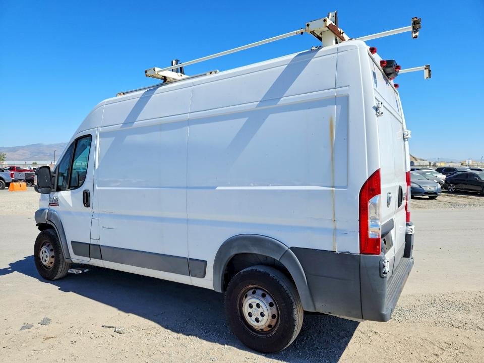 46740776 :رقم المزاد ، 3C6TRVBG8HE528471 vin ، 2017 Ram Promaster 1500 مزاد بيع