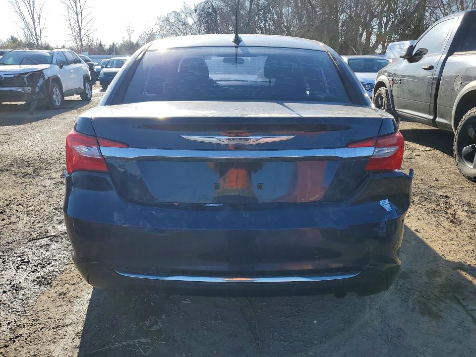 79064875 :رقم المزاد ، 1C3CCBAB4DN667800 vin ، 2013 Chrysler 200 مزاد بيع