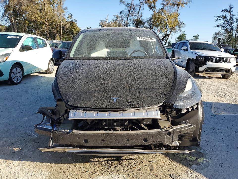 41949876 :رقم المزاد ، 7SAYGDEF5PF871929 vin ، 2023 Tesla Model Y مزاد بيع