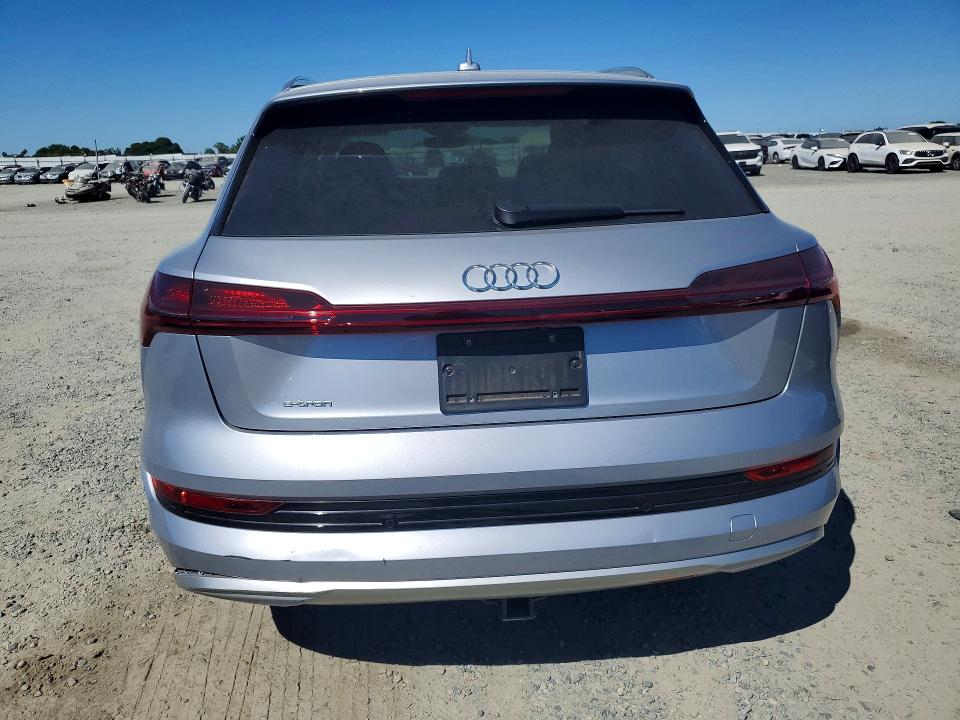 Aukcja sprzedaży 2019 Audi E-tron, vin: WA1VABGE1KB013289, numer aukcji: 47079916