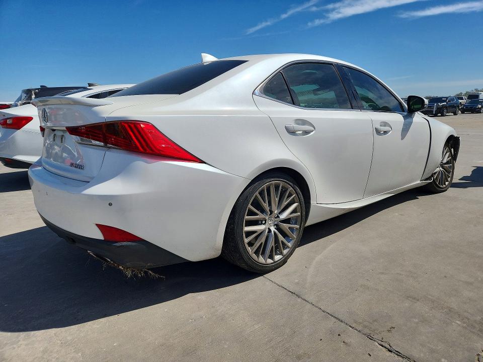 46419516 :رقم المزاد ، JTHBA1D27H5046820 vin ، 2017 Lexus Is 200t مزاد بيع