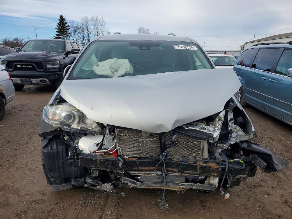 Aukcja sprzedaży 2019 Toyota Sienna, vin: 5TDZZ3DCXKS976225, numer aukcji: 79432715